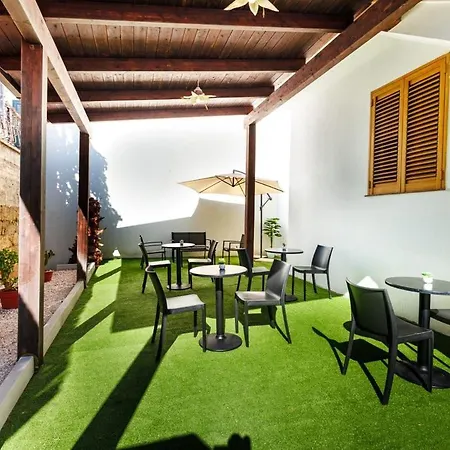 Oda ve Kahvaltı Mialma - Salento Reservation 3*